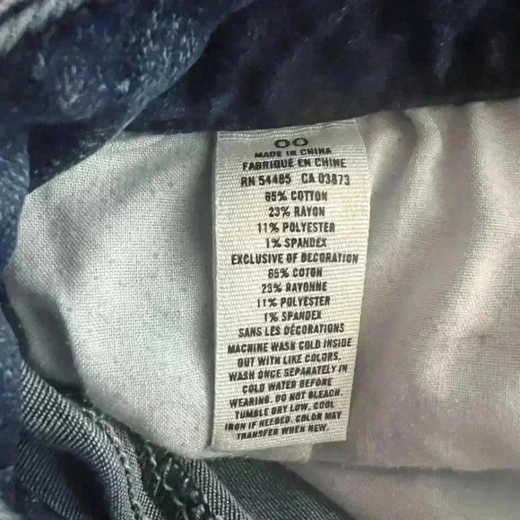 American Eagle Juniors distressed Jean shorts - Picture 4 of 4